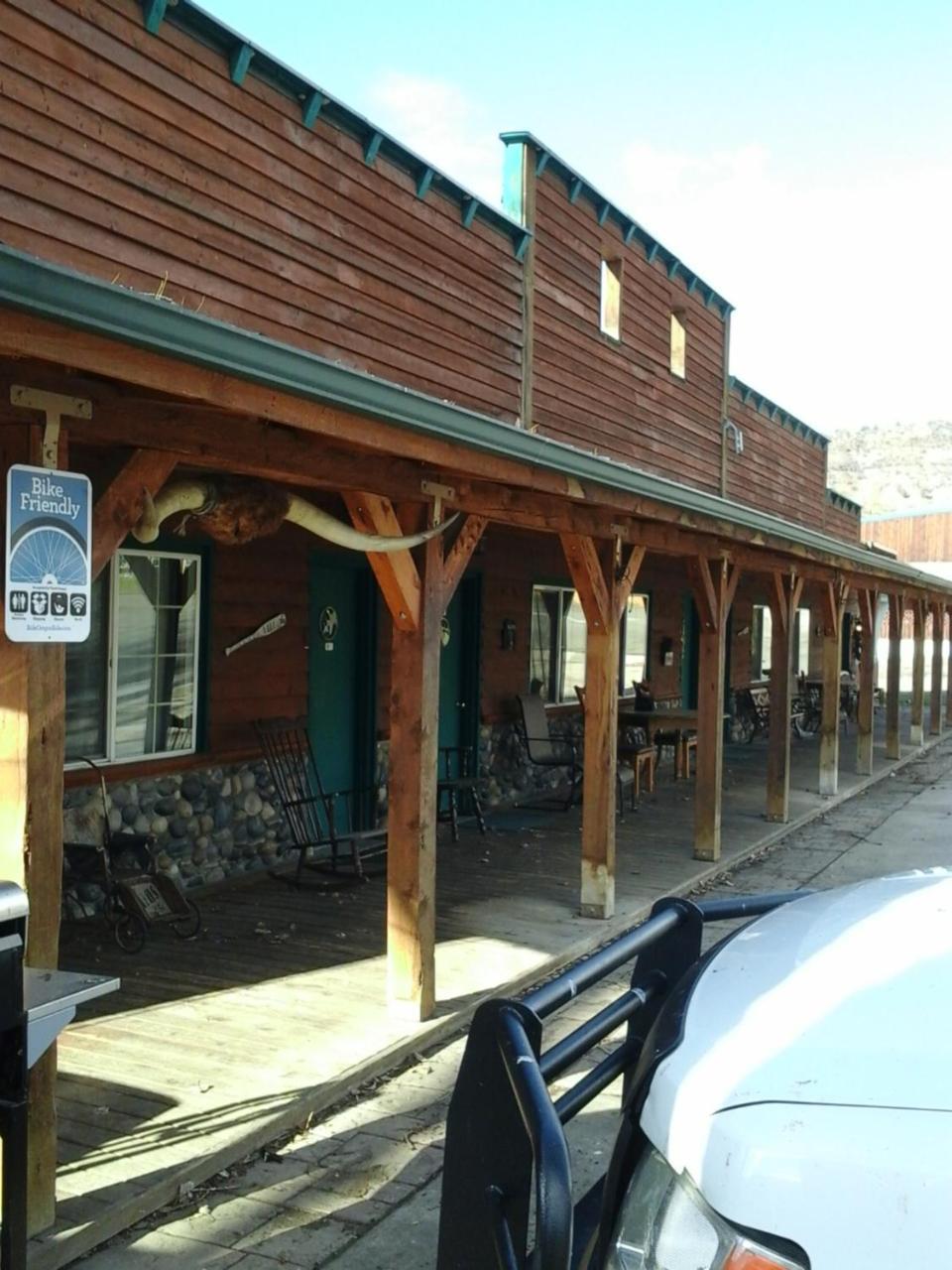 River Bend Motel Llc Spray Eksteriør bilde